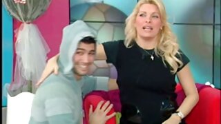 معلم قفسه سکس با لباس ورزشی سینه